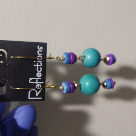 Women's Stunning Gold-Tone Colorful Kidney Wire Beaded Drop Dangle Earrings 3" - Picture 4 of 4